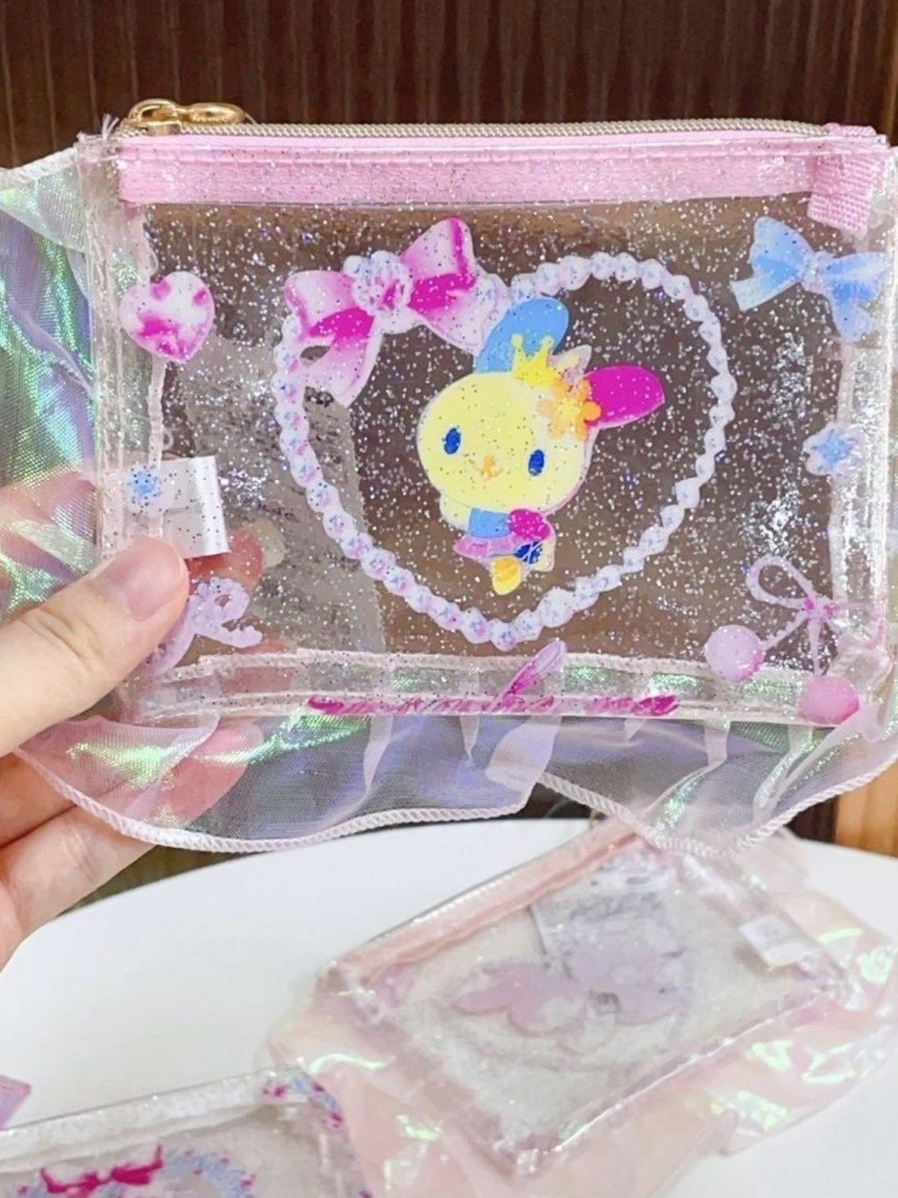 Usahana pouch